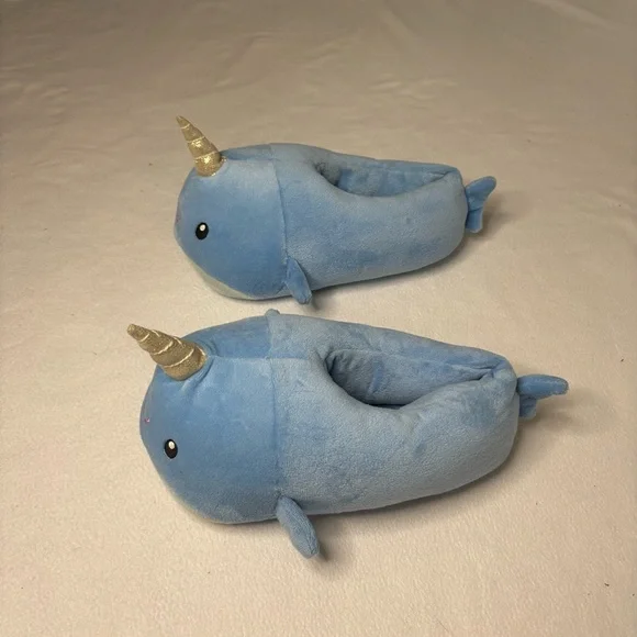 Narwhal Slippers Kids Size 2/3 - Picture 2 of 4